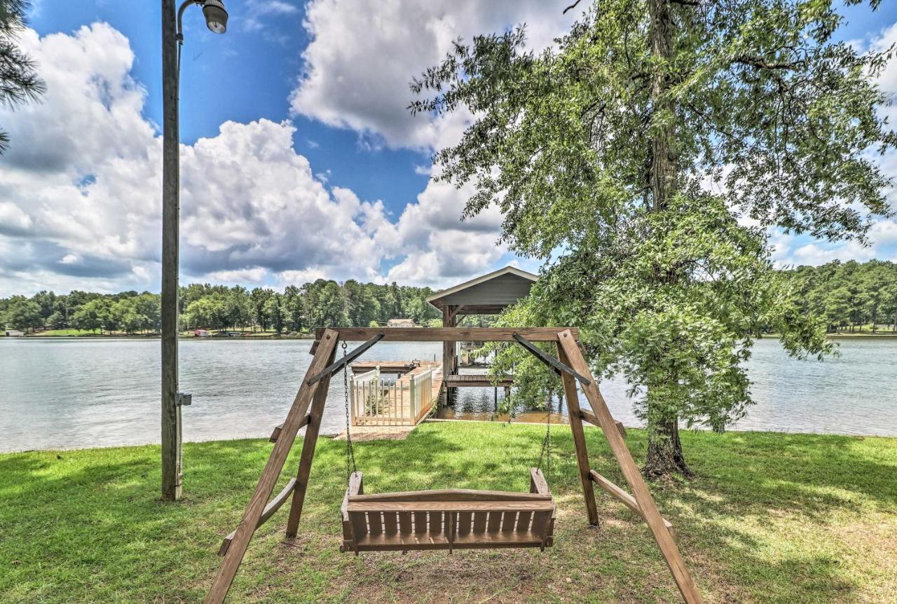 Waterfront Lake Sinclair Home With Boat Dock! MilledgevilleMilledgeville  Kültér fotó